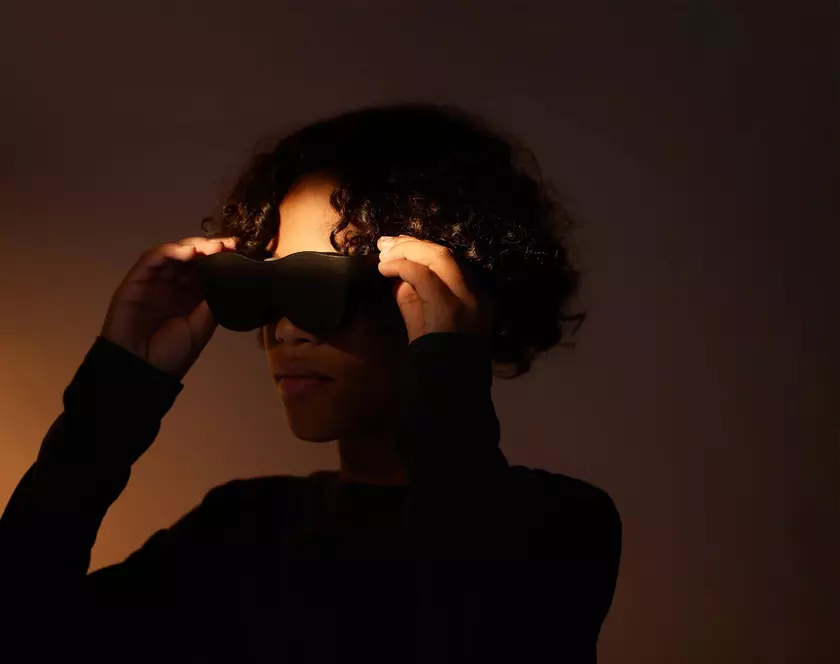 Sol Reader: незвичайний рідер електронних книжок у вигляді окулярів з дисплеями E Ink замість стекол