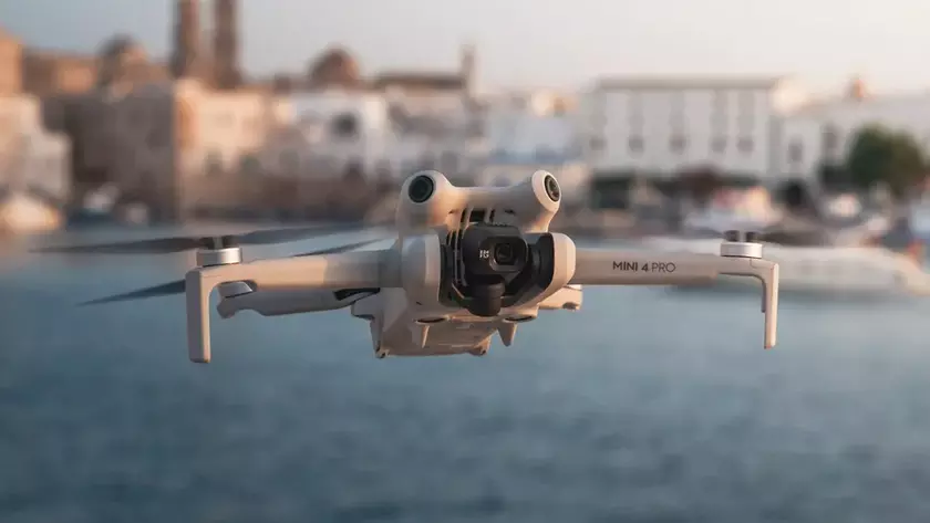 DJI представила легкий квадрокоптер Mini 4 Pro з 48-МП камерою, підтримкою 4K і OcuSync 4.0 за ціною від $759