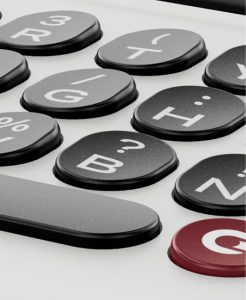 Дизайн задньої частини смартфона Clicks Communicator