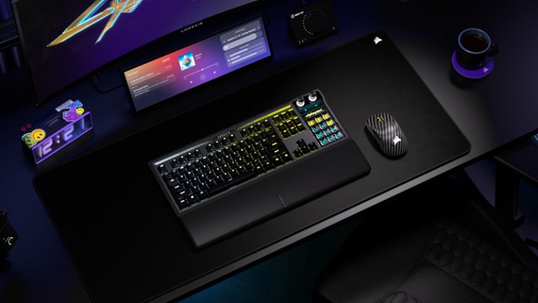 Зображення клавіатури та контролера Corsair Galleon 100 SD