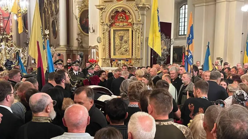 Парубій Де Зараз: актуальный статус, карьера и личная жизнь