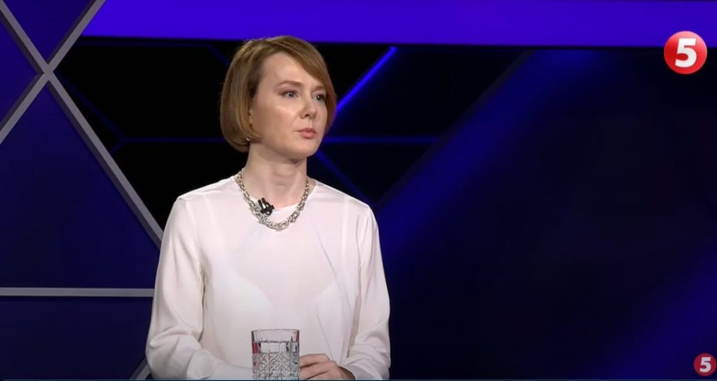 Лана Зеркаль: национальность и путь в дипломатии