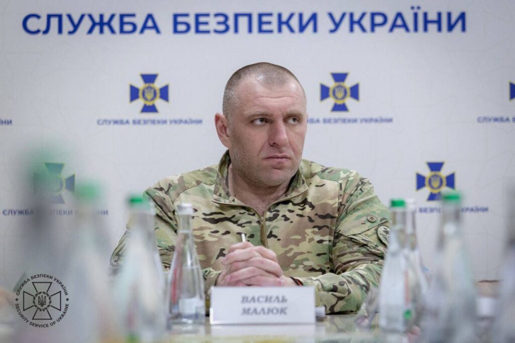 Василий Малюк Семья: подробности личной жизни и карьеры