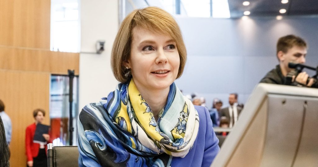 Лана Зеркаль: национальность и путь в дипломатии