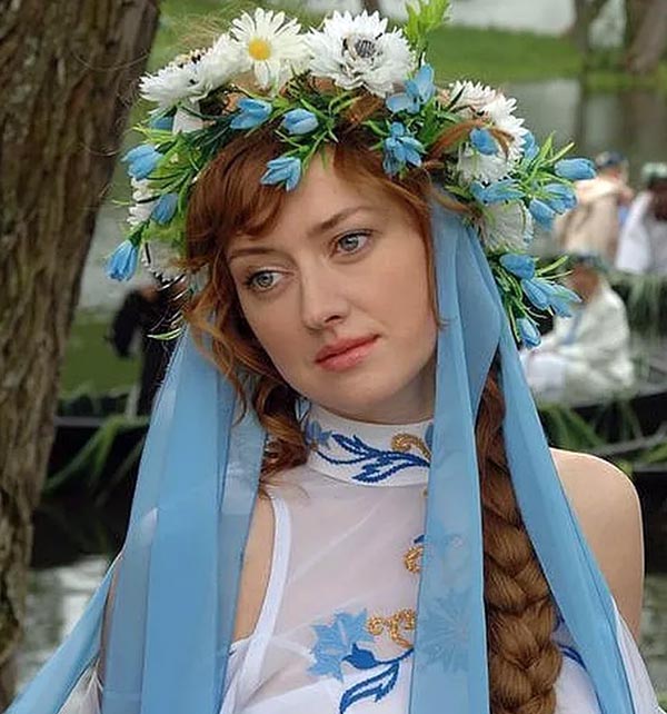 Дорофеева Фигура: жизненный путь, творчество и личное пространство