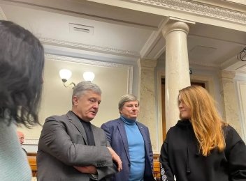 Мар'Яна Безугла Особисте Життя: Біографія, Кар'єра та Родина