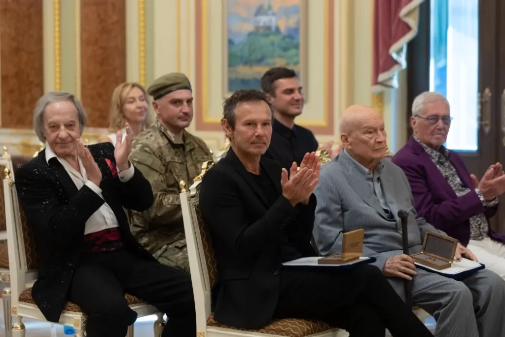 Василь Зінкевич Особисте Життя: Детальний Огляд Біографії, Кар'єри та Родини