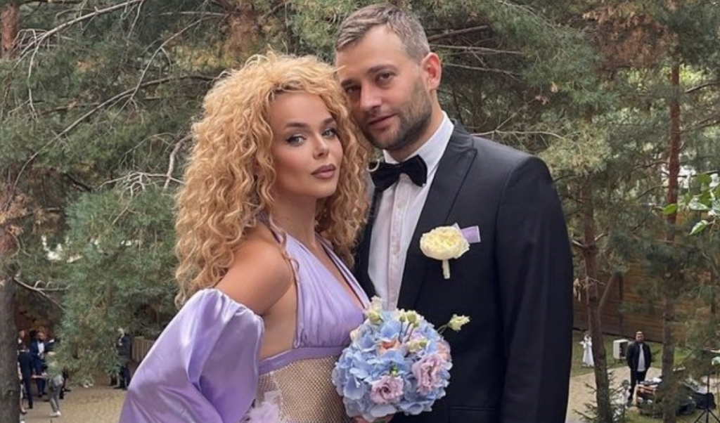 Аліна Гросу Перший Чоловік: життя, кар'єра та особисті стосунки