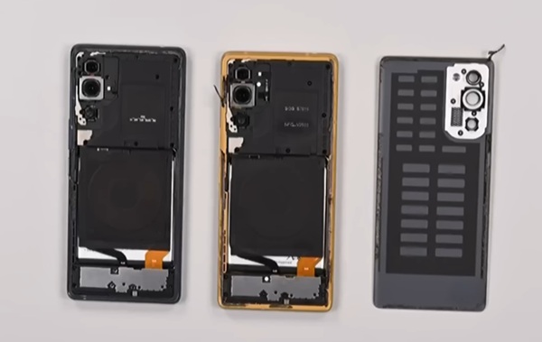 Однаковість між Trump Mobile T1 і HTC U24 Pro